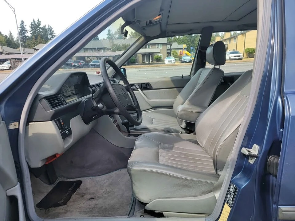 1987 Mercedes-Benz W124 E-Class - Image 11 of 20