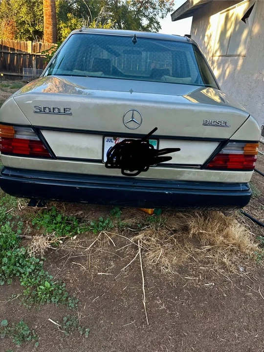 1987 Mercedes-Benz W124 E-Class - Image 3 of 4
