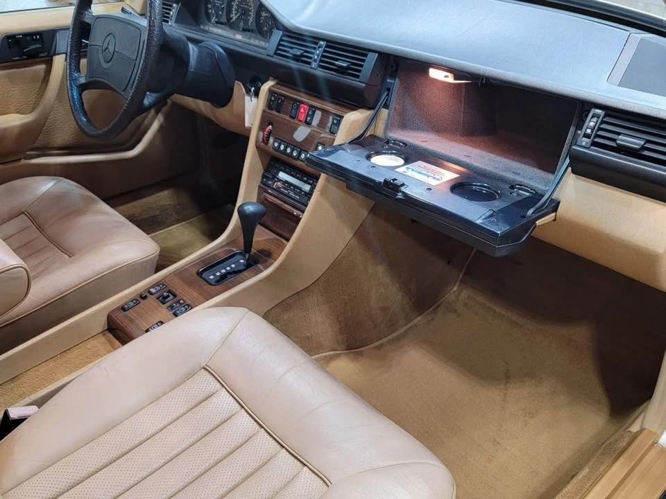 1987 Mercedes-Benz W124 E-Class - Image 14 of 20