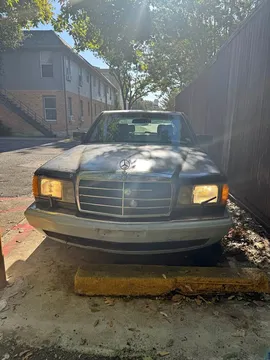 1987 Mercedes-Benz 300 SD Sedan