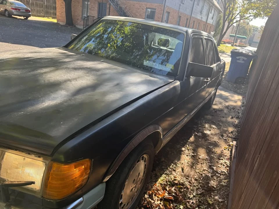 1987 Mercedes-Benz W126 S-Class Sedan - Image 2 of 7