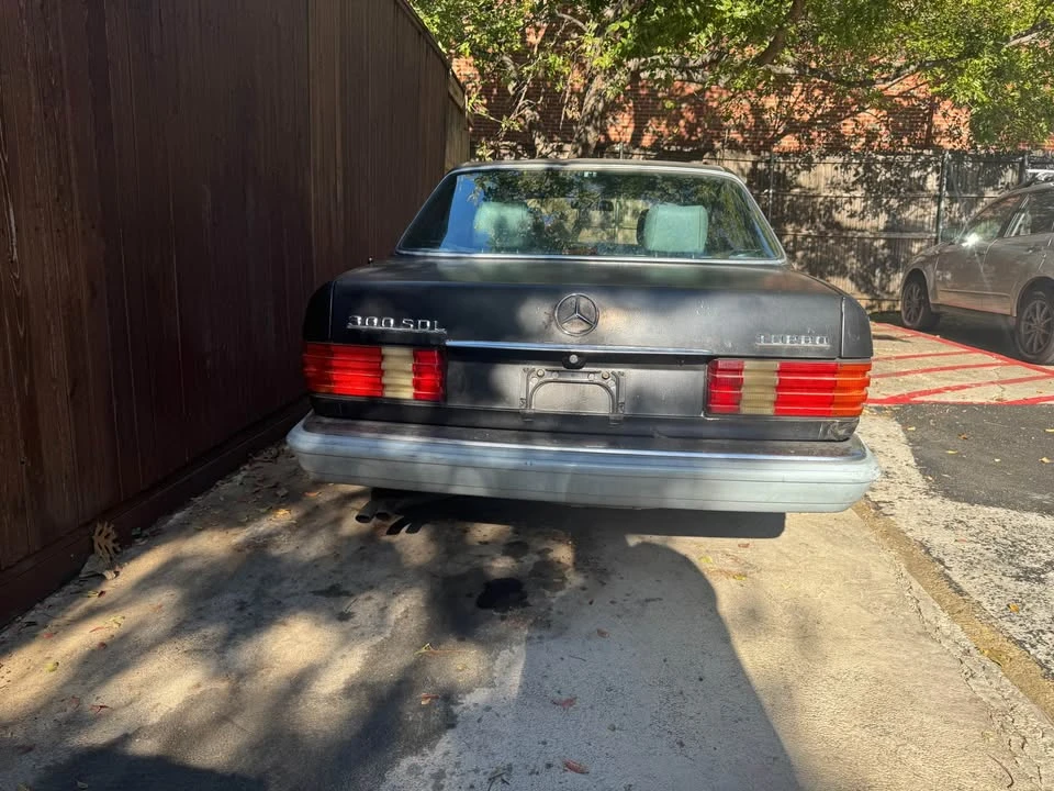 1987 Mercedes-Benz W126 S-Class Sedan - Image 4 of 7