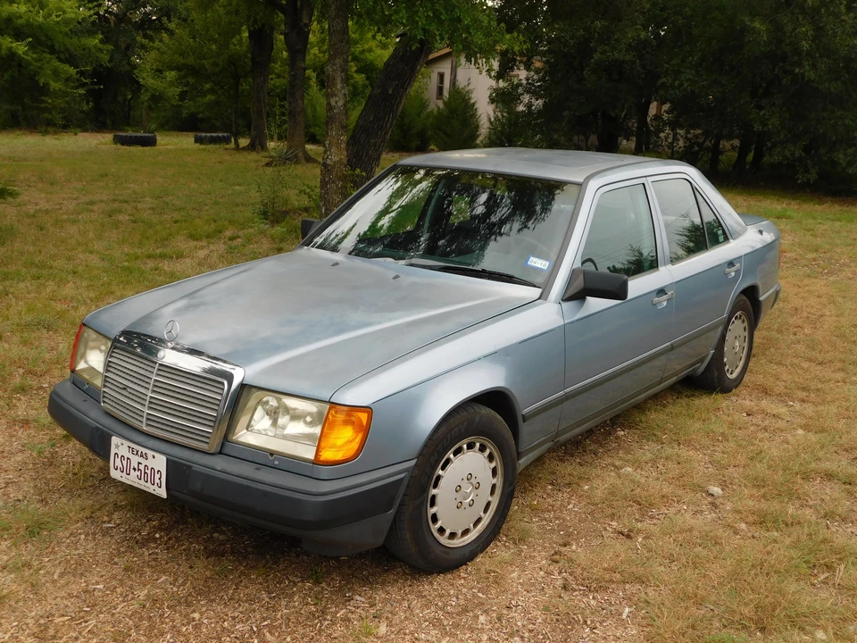 1987 Mercedes-Benz W124 E-Class - Image 7 of 31