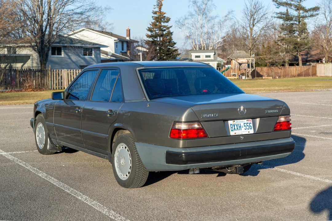 1987 Mercedes-Benz W124 E-Class - Image 7 of 31