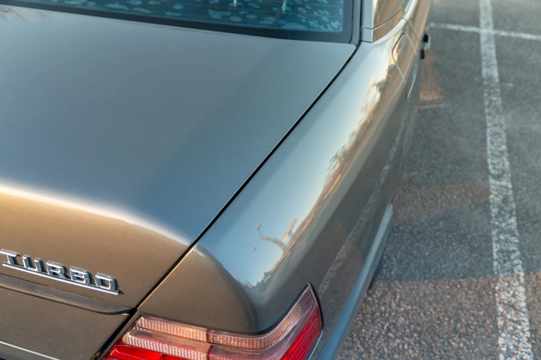 1987 Mercedes-Benz W124 E-Class - Image 25 of 31