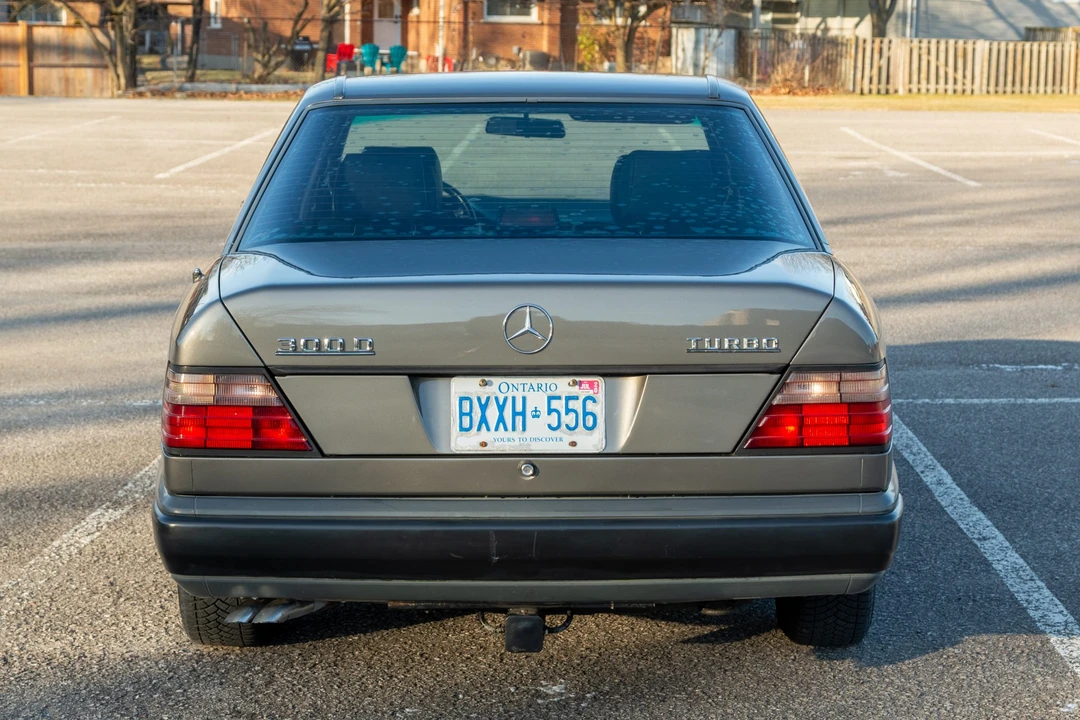 1987 Mercedes-Benz W124 E-Class - Image 6 of 31