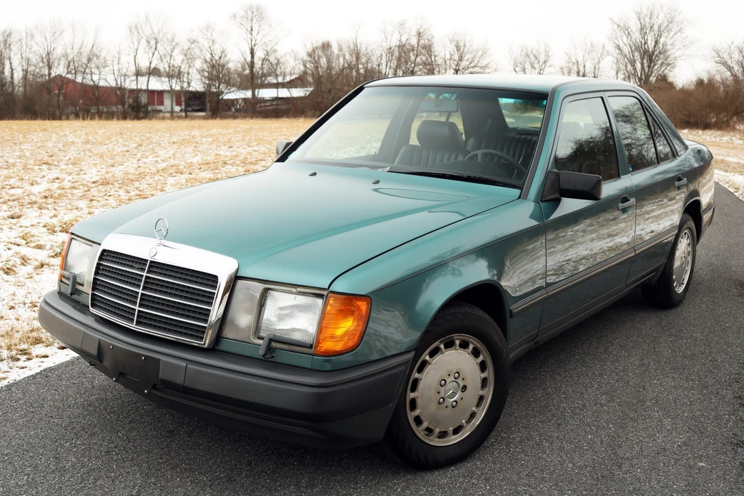 1987 Mercedes-Benz W124 E-Class - Image 4 of 31