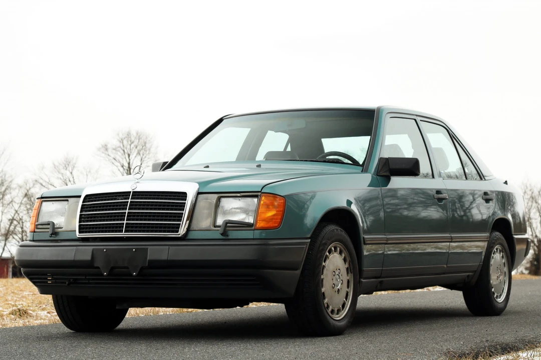 1987 Mercedes-Benz W124 E-Class - Image 3 of 31