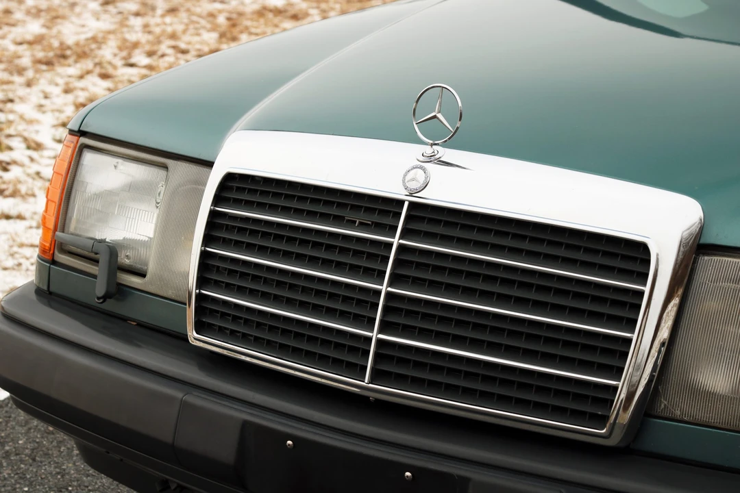 1987 Mercedes-Benz W124 E-Class - Image 20 of 31