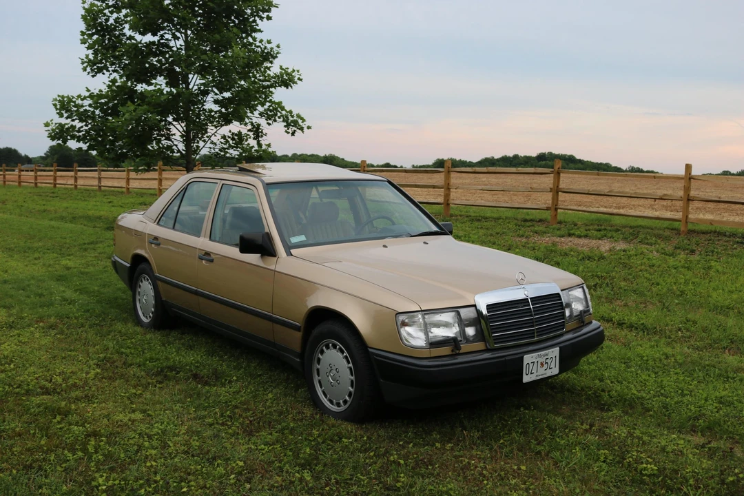 1987 Mercedes-Benz W124 E-Class - Image 28 of 31