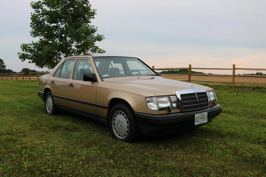 1987 Mercedes-Benz W124 E-Class - Image 29 of 31