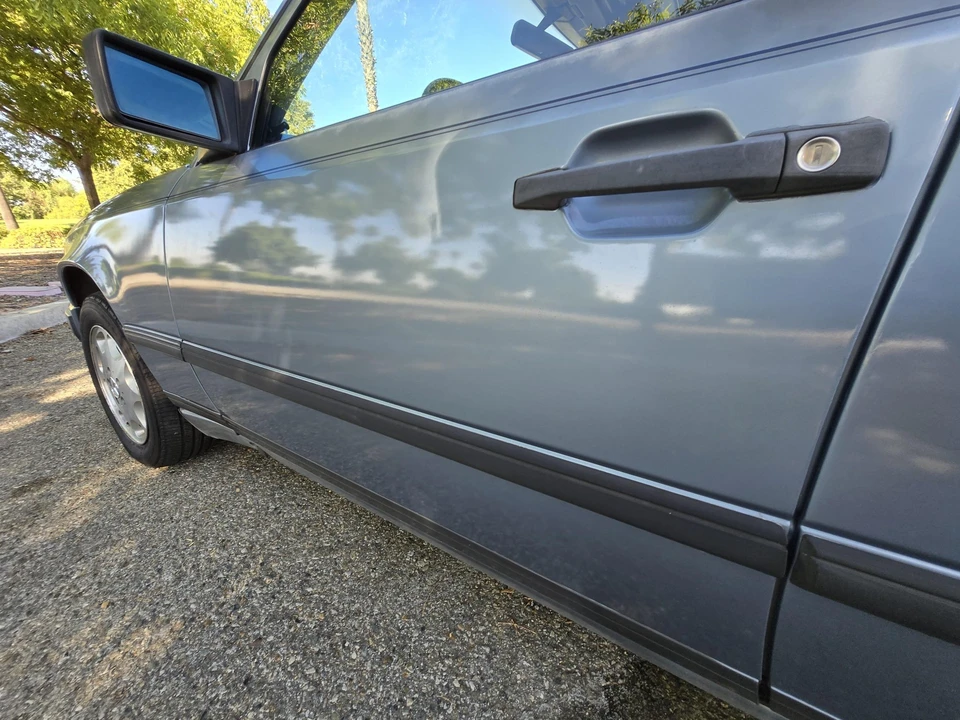 1987 Mercedes-Benz W124 E-Class - Image 28 of 31