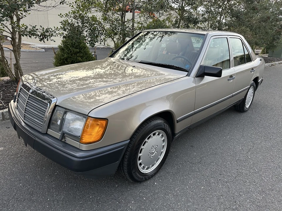 1987 Mercedes-Benz W124 E-Class - Image 20 of 31