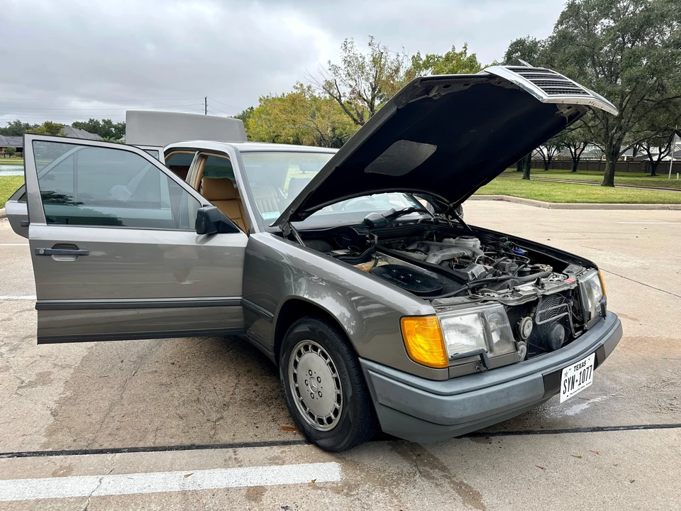 1987 Mercedes-Benz W124 E-Class - Image 23 of 31