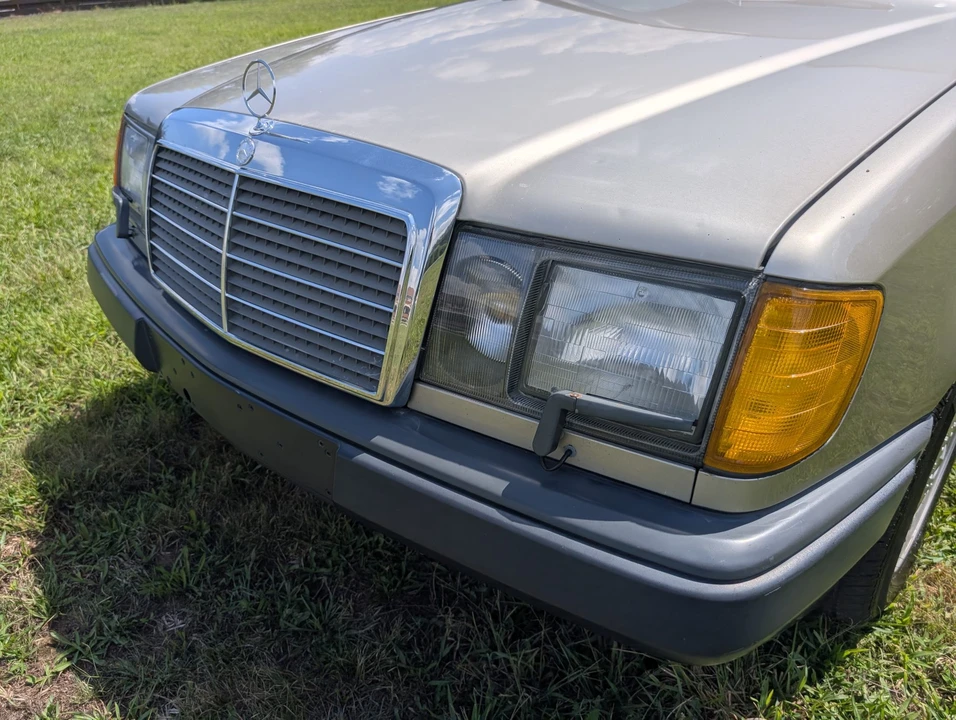 1987 Mercedes-Benz W124 E-Class - Image 21 of 31