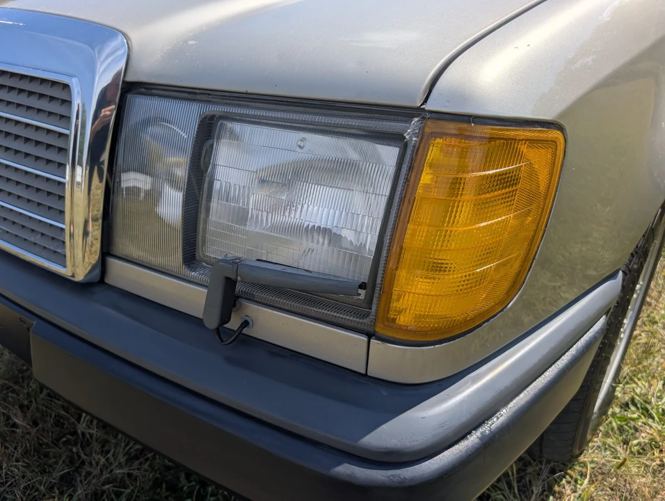 1987 Mercedes-Benz W124 E-Class - Image 22 of 31