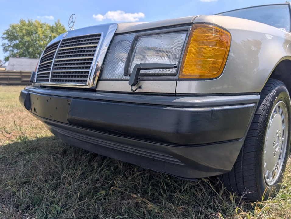 1987 Mercedes-Benz W124 E-Class - Image 19 of 31