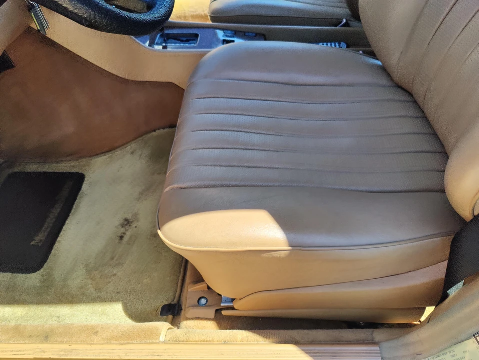 1987 Mercedes-Benz W124 E-Class - Image 27 of 31
