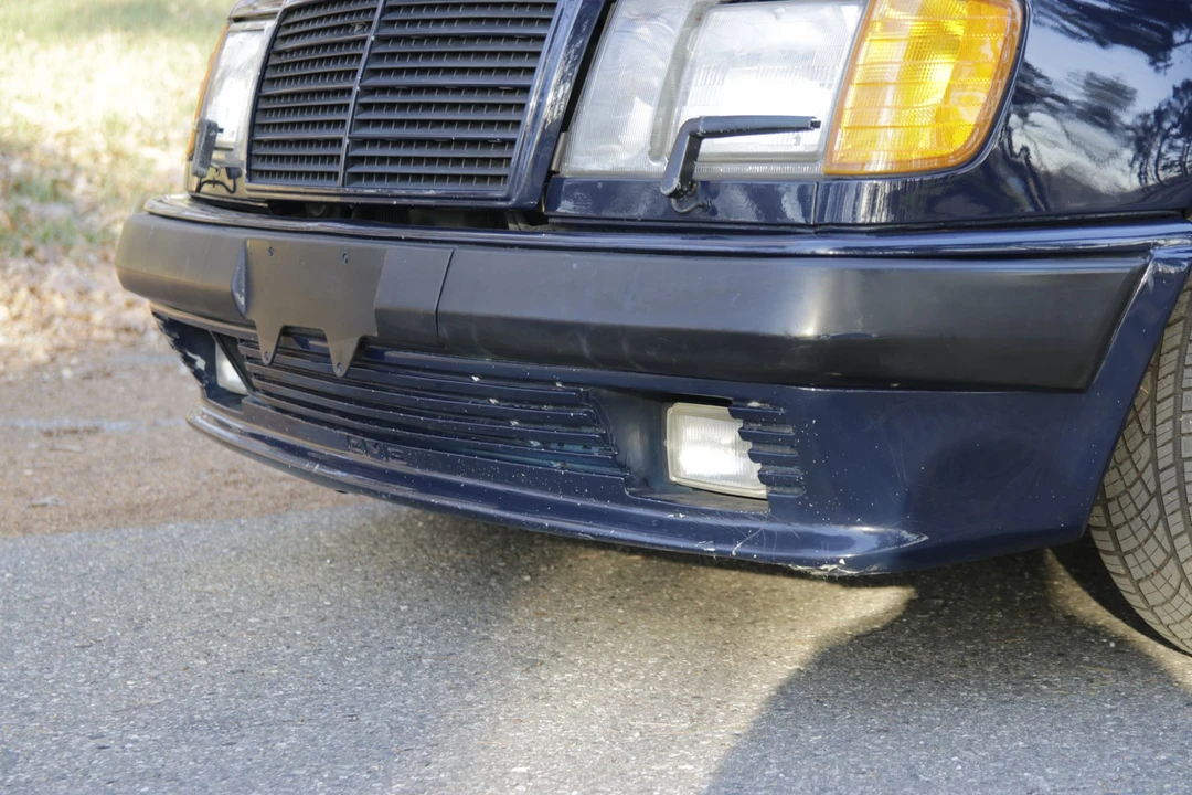 1987 Mercedes-Benz W124 E-Class - Image 14 of 31