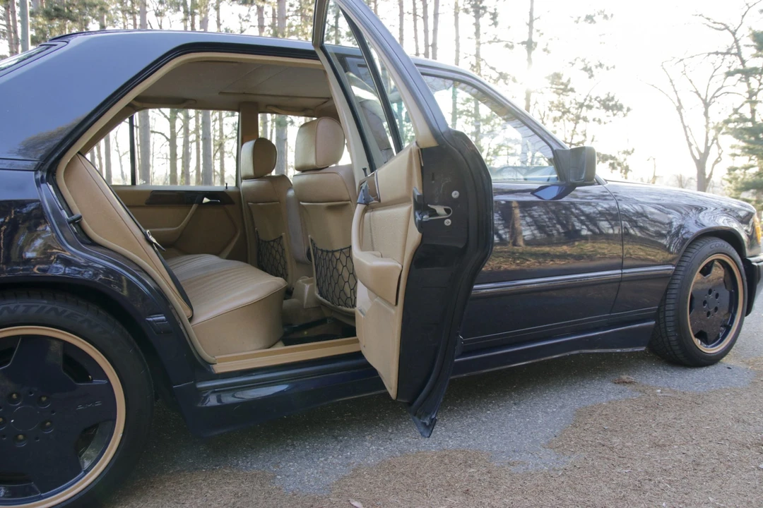 1987 Mercedes-Benz W124 E-Class - Image 31 of 31