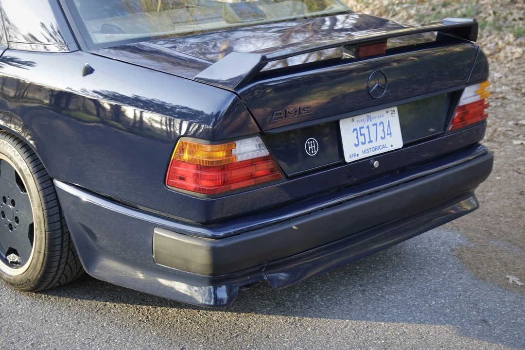 1987 Mercedes-Benz W124 E-Class - Image 26 of 31