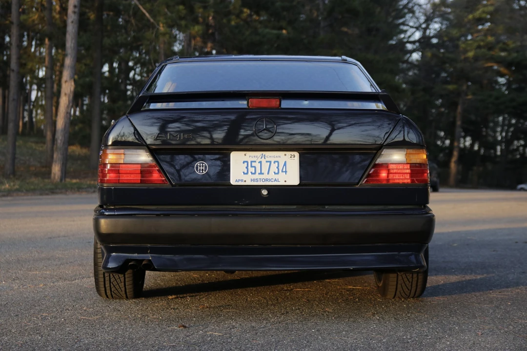1987 Mercedes-Benz W124 E-Class - Image 5 of 31