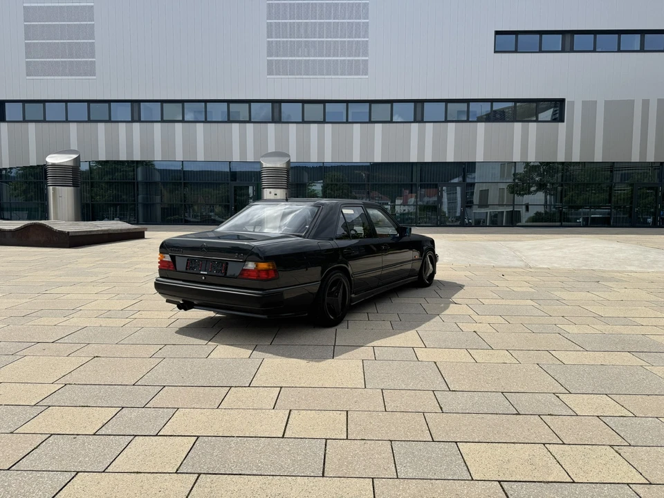1987 Mercedes-Benz - Image 25 of 31