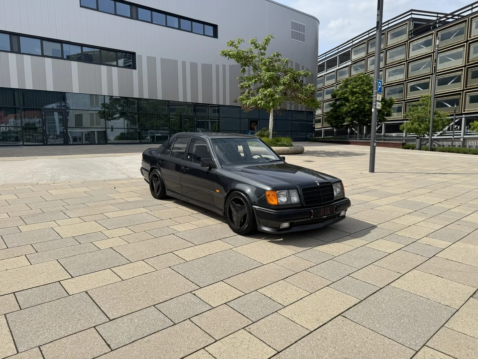 1987 Mercedes-Benz - Image 19 of 31