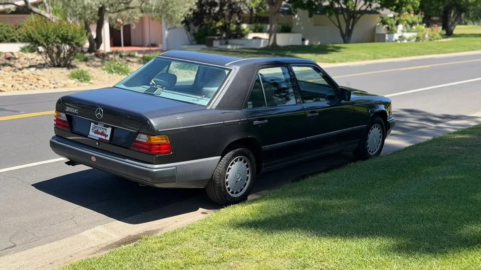 1987 Mercedes-Benz W124 E-Class - Image 5 of 14