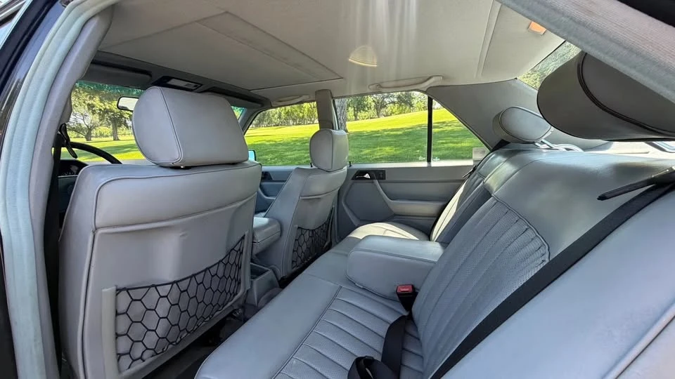 1987 Mercedes-Benz W124 E-Class - Image 12 of 14