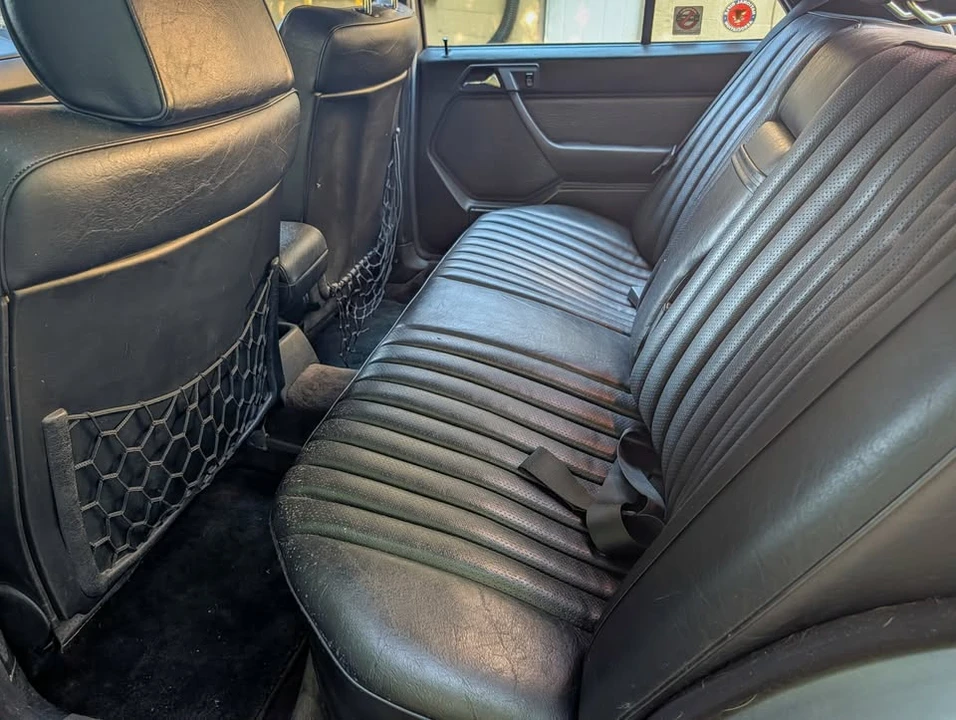 1987 Mercedes-Benz W124 E-Class - Image 4 of 20