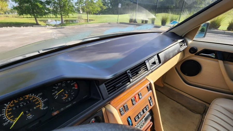 1987 Mercedes-Benz W124 E-Class - Image 6 of 10