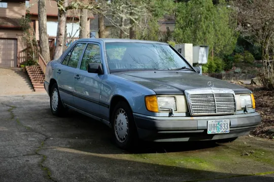 1987 Mercedes-Benz 300E W124