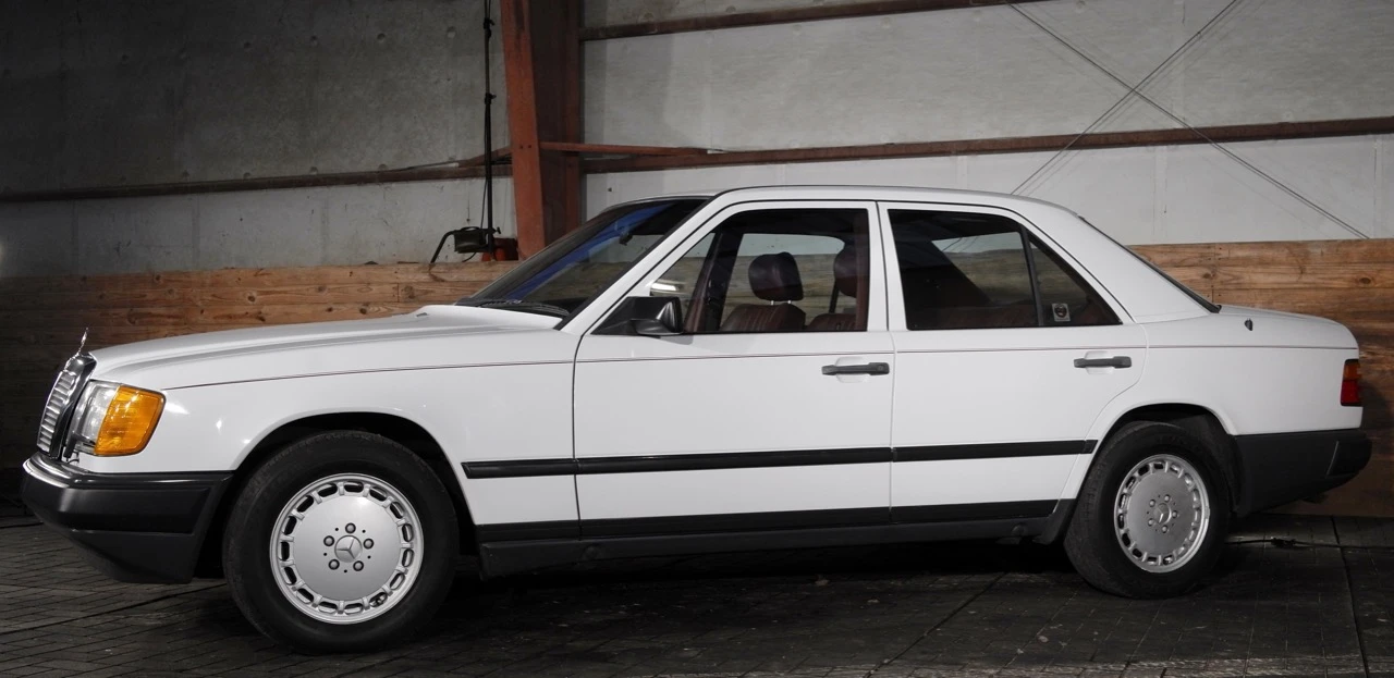 1987 Mercedes-Benz W124 E-Class - Image 20 of 31