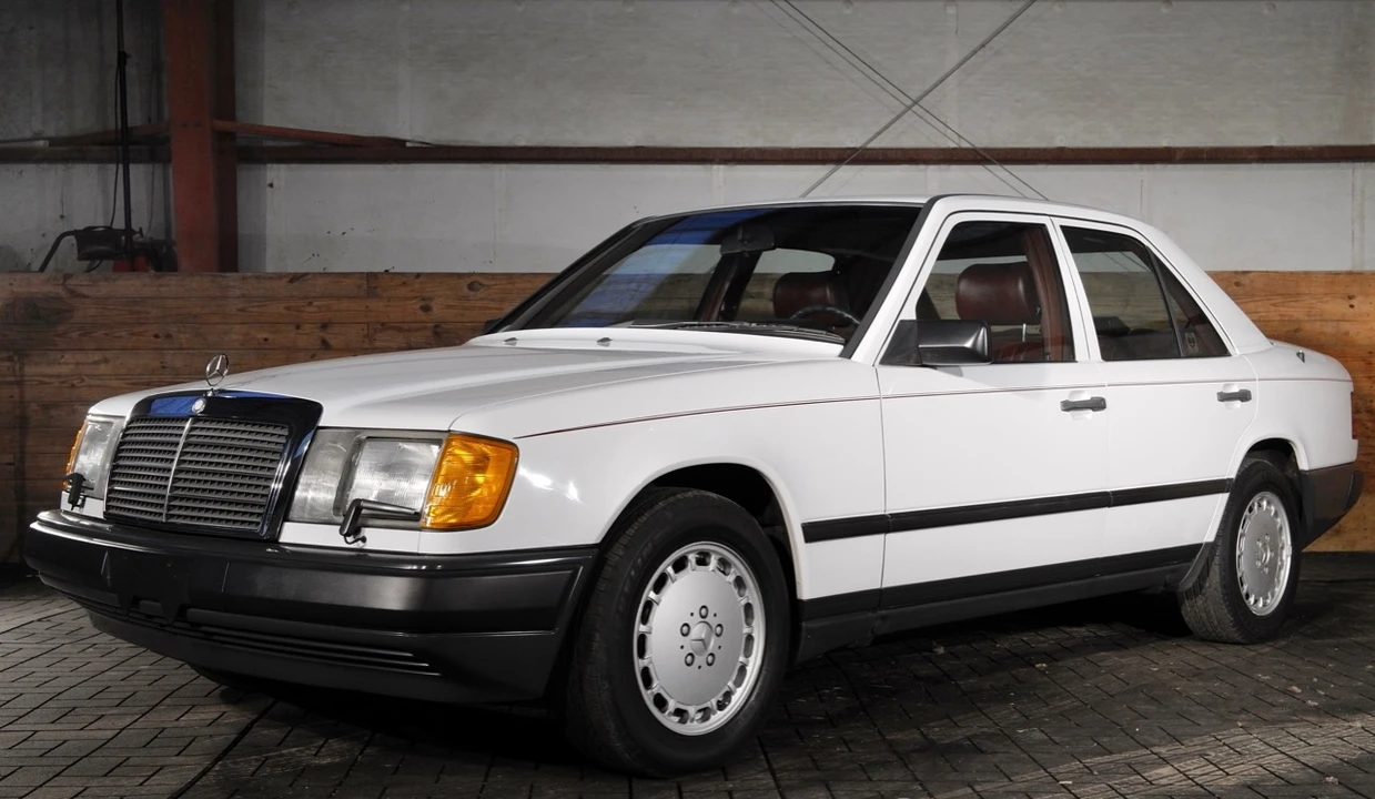 1987 Mercedes-Benz W124 E-Class - Image 17 of 31