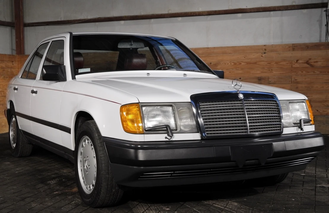 1987 Mercedes-Benz W124 E-Class - Image 7 of 31