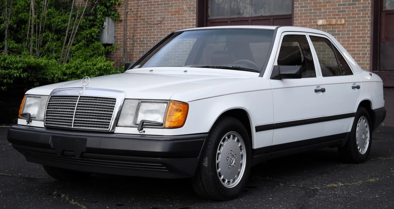 1987 Mercedes-Benz W124 E-Class - Image 13 of 31