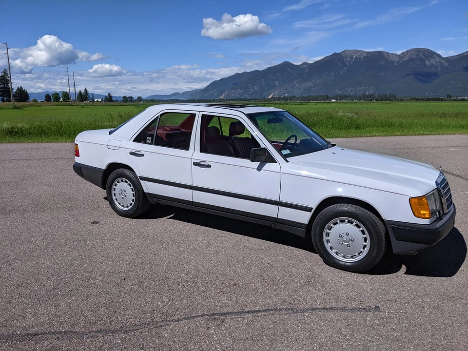 1987 Mercedes-Benz W124 E-Class - Image 5 of 31