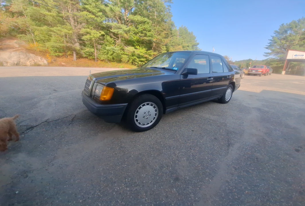1987 Mercedes-Benz W124 E-Class - Image 11 of 31