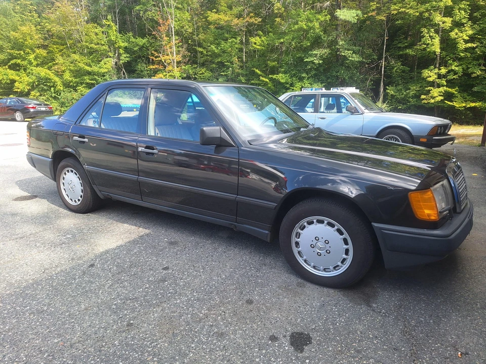 1987 Mercedes-Benz W124 E-Class - Image 7 of 31