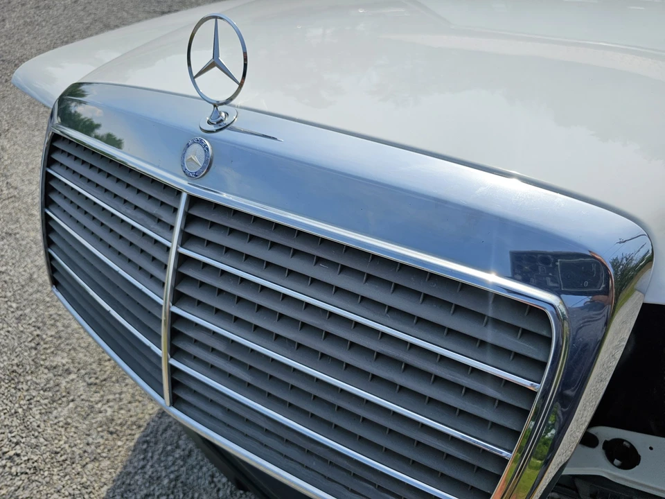 1987 Mercedes-Benz W124 E-Class - Image 25 of 31