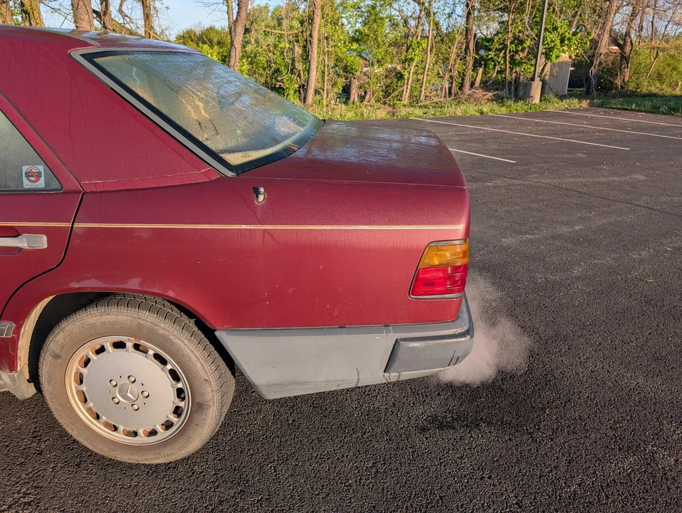 1987 Mercedes-Benz W124 E-Class - Image 25 of 31