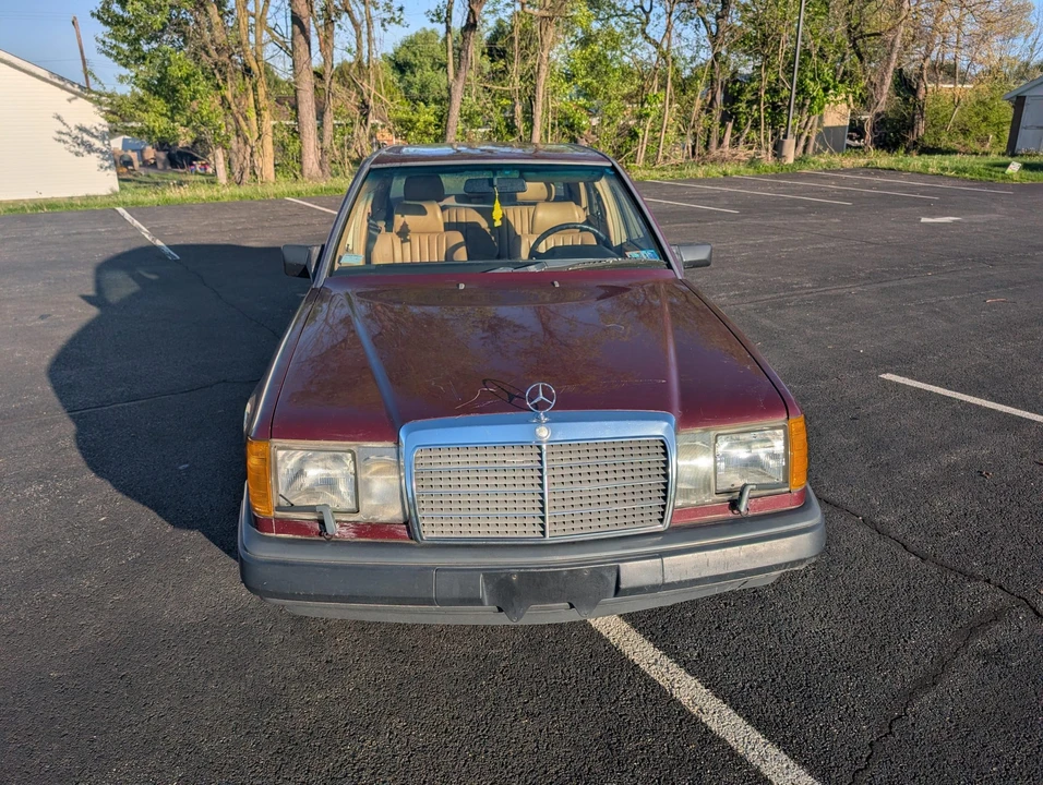 1987 Mercedes-Benz W124 E-Class - Image 6 of 31