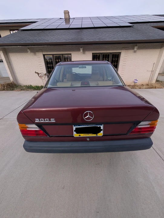 1987 Mercedes-Benz W124 E-Class - Image 16 of 31