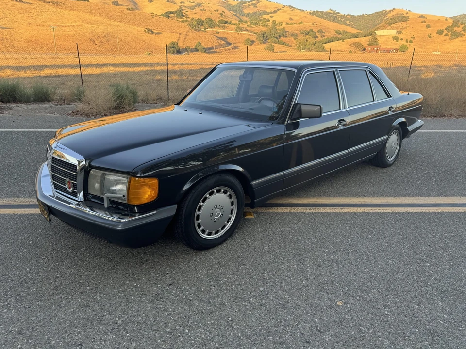 1987 Mercedes-Benz W126 S-Class Sedan - Image 8 of 31