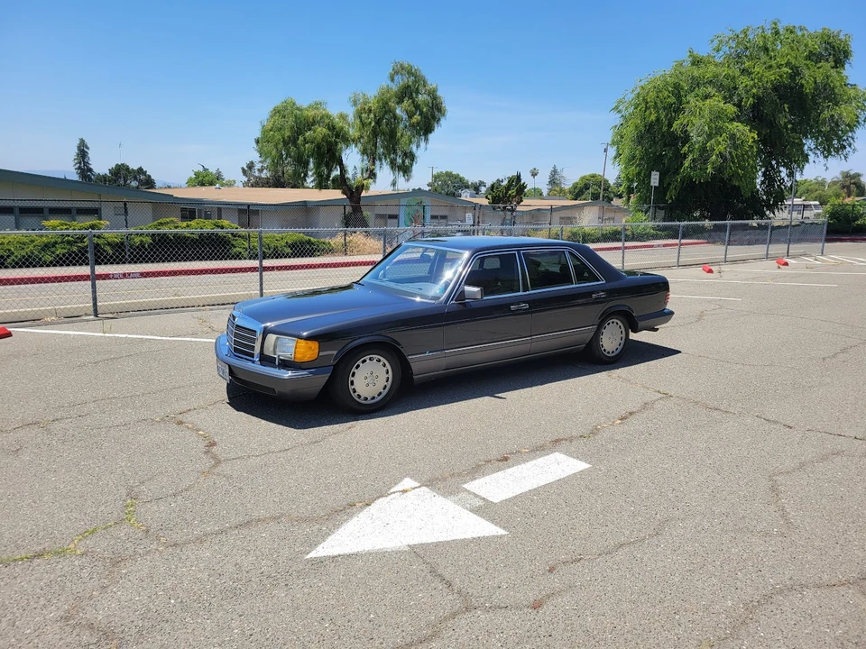 1987 Mercedes-Benz W126 S-Class Sedan - Image 24 of 31