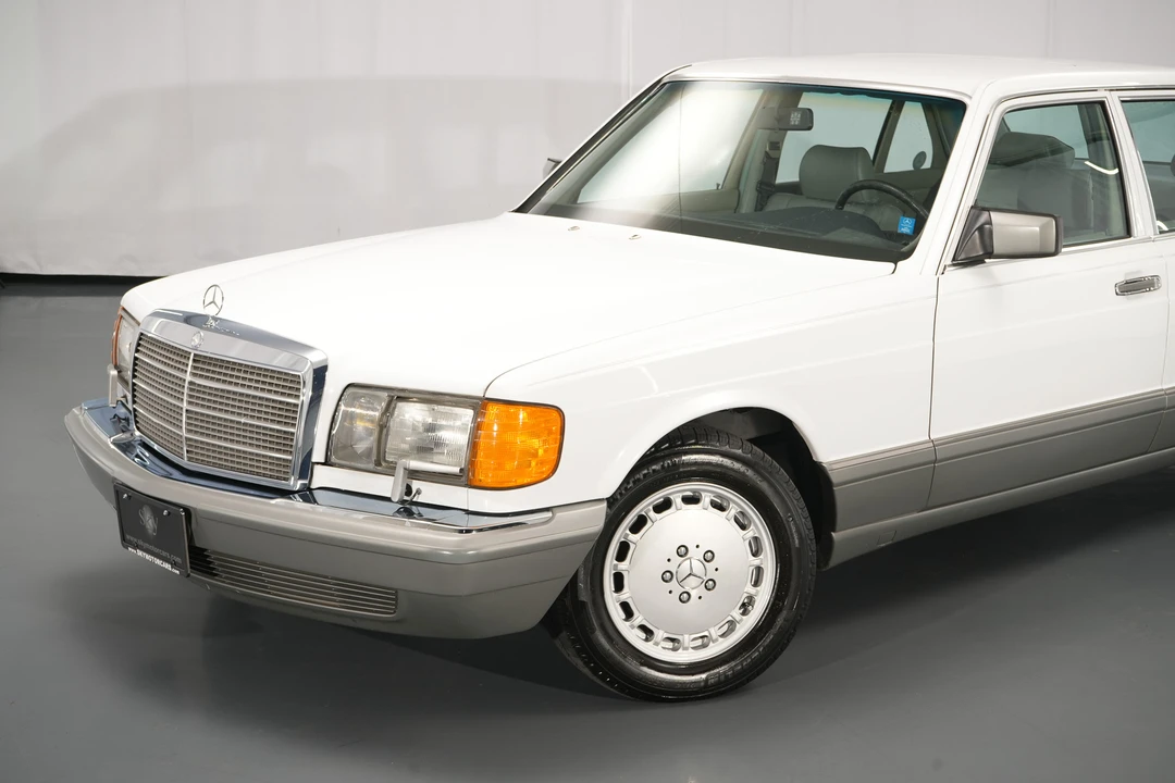 1987 Mercedes-Benz W126 S-Class Sedan - Image 22 of 31