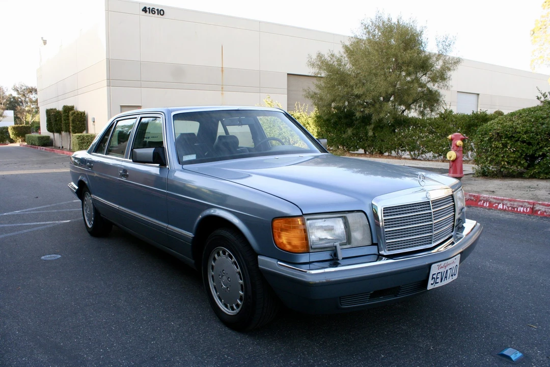 1987 Mercedes-Benz W126 S-Class Sedan - Image 10 of 31