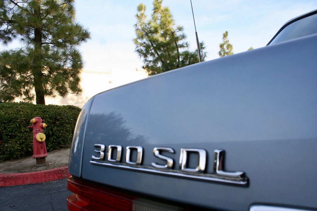 1987 Mercedes-Benz W126 S-Class Sedan - Image 31 of 31