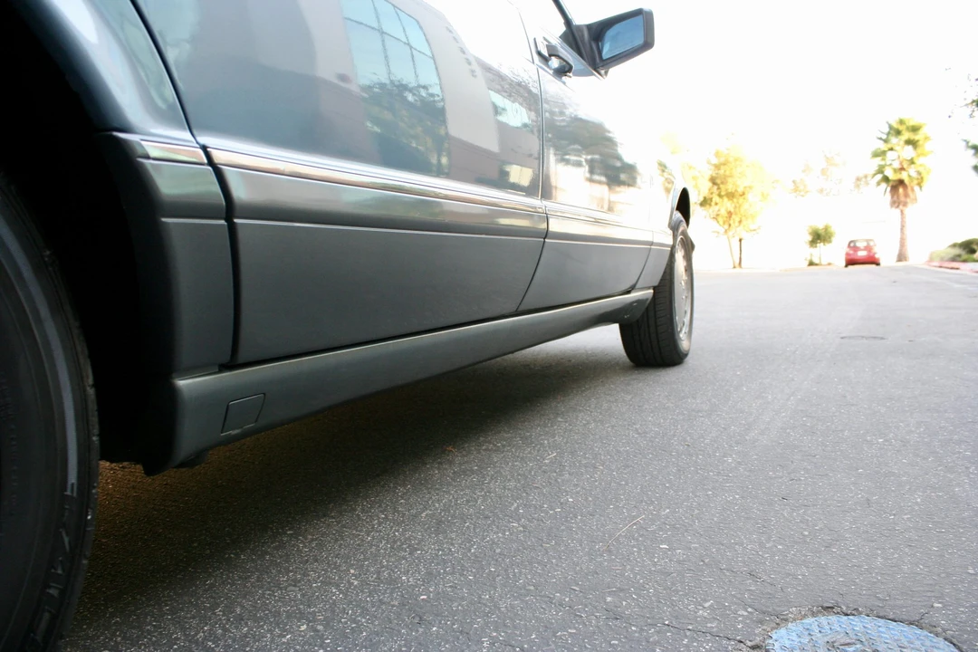 1987 Mercedes-Benz W126 S-Class Sedan - Image 24 of 31